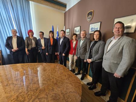 Podpis pogodbe MOST (3)